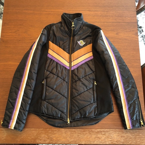 Roots Jacket - Picture 2 of 6